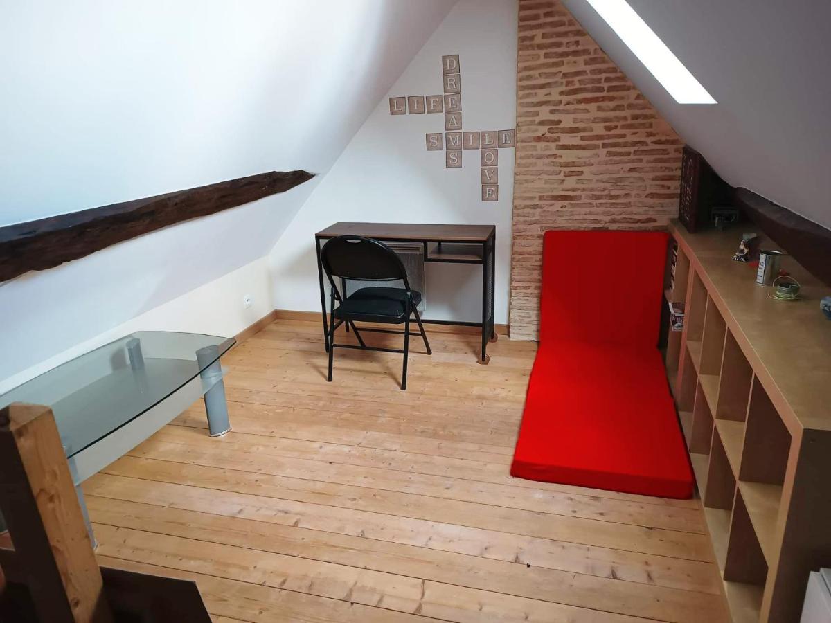 Grand Appartement Chaleureux Mirebeau-sur-Beze Dış mekan fotoğraf